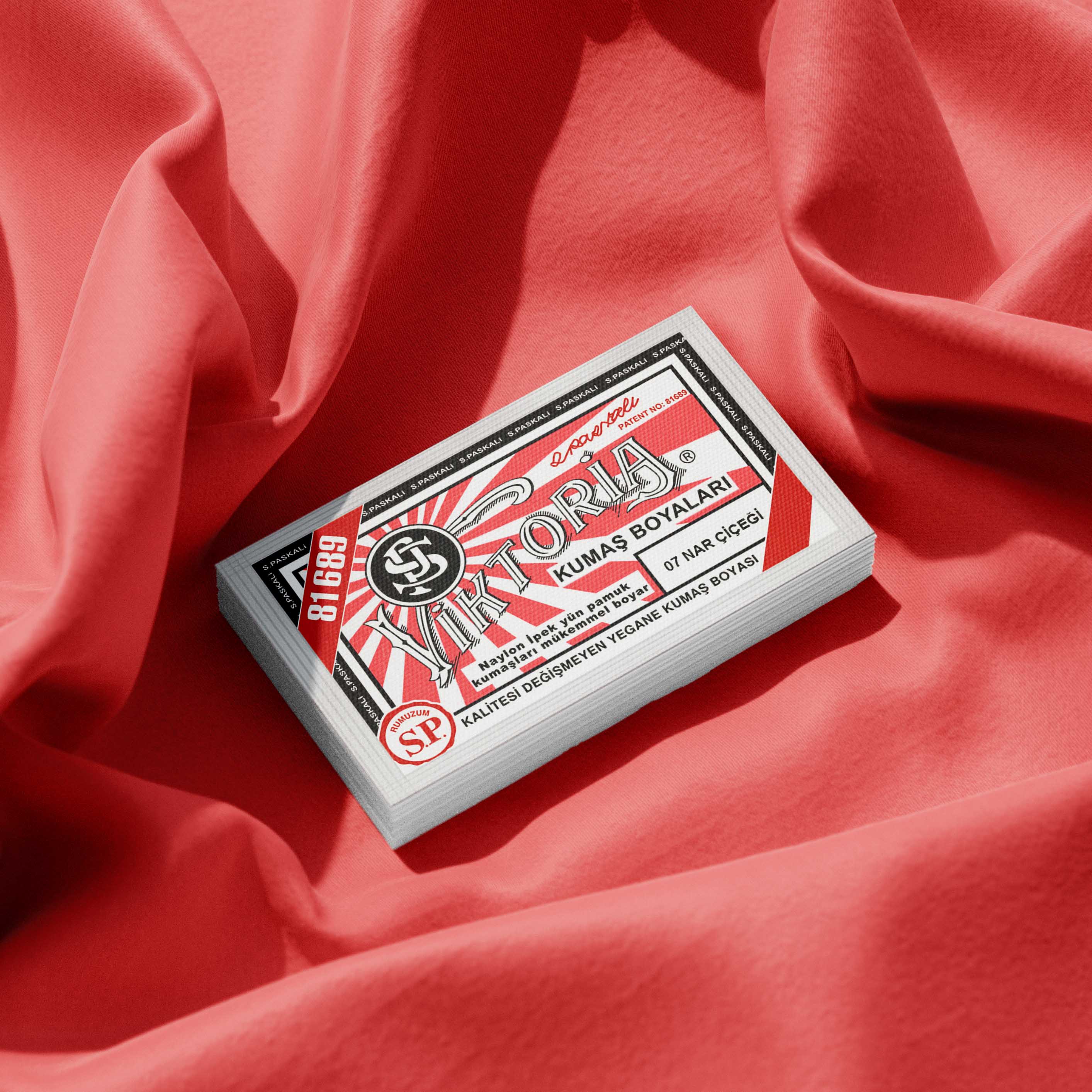Colorante Per Tessuti Rosso Brillante Haute Couture, 350 G, Per Cotone, Lino, Seta E Viscosa, Sicuro Per Lavatrice, Made In France, Pronto All'uso